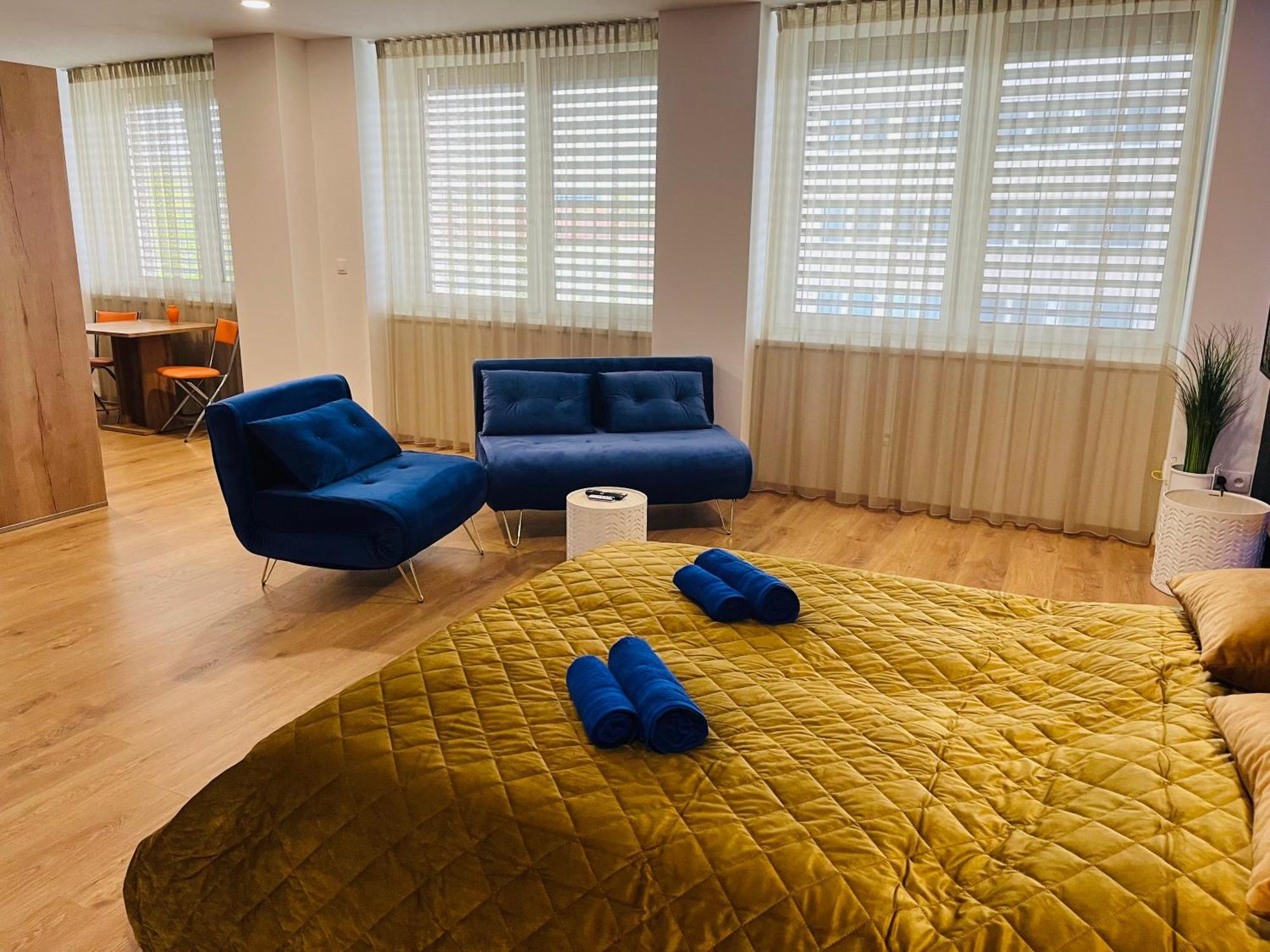 Apartman Sitka Lägenhet Trenčín Exteriör bild